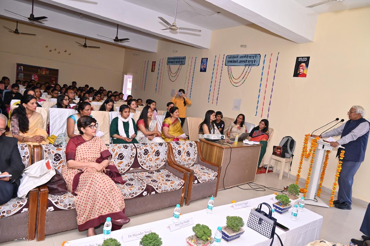 dav girls college kosli